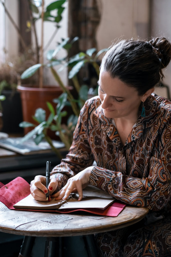 коуч психолог наставница предназначения призвания написания книг